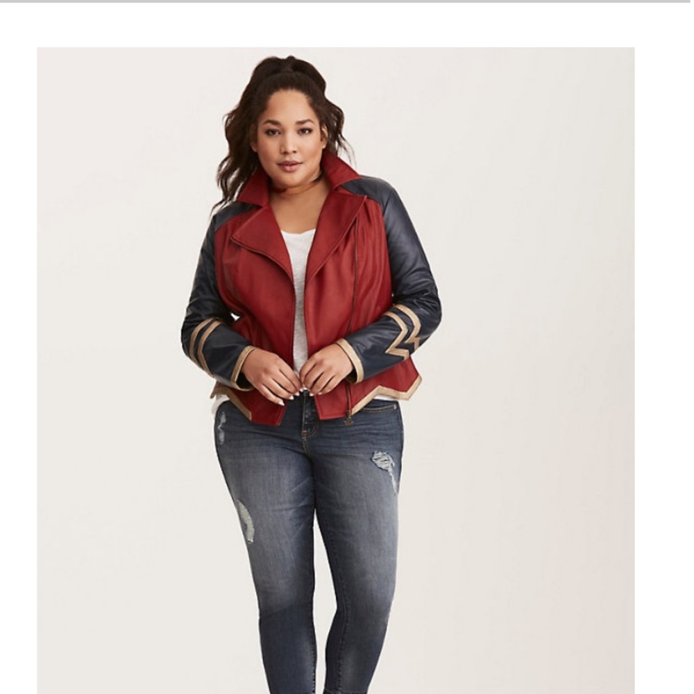 ***ISO*** Torrid WW Jacket